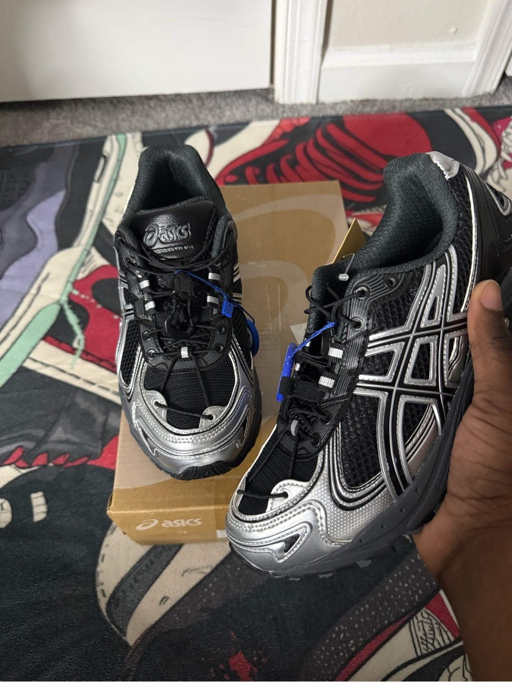 ASICS Black & Silver Men's Athletic Running Shoes
